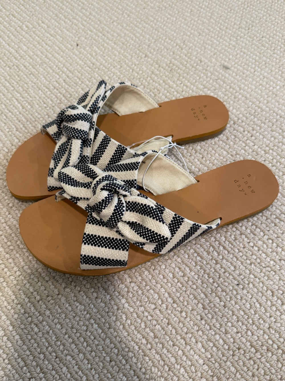 NWT A New Day livia striped bow slide sandals